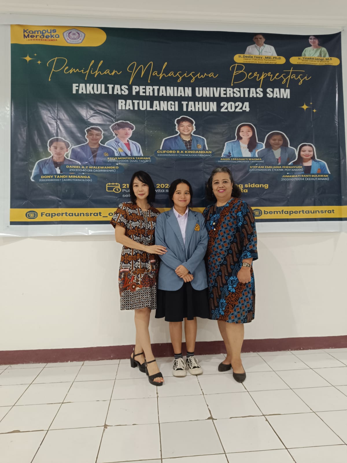 Mahasiswi Berprestasi Prodi Kehutanan Mahasiswi Berprestasi Prodi Kehutanan